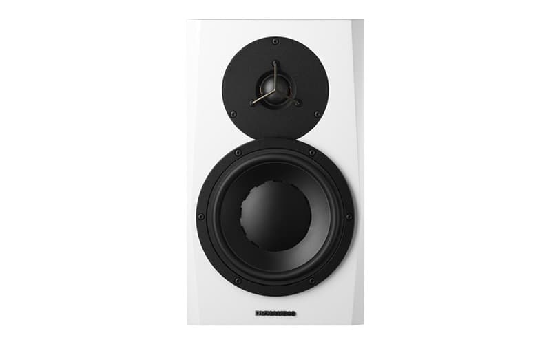 https://blog-dev.landr.com/wp-content/uploads/2019/05/Dynaudio-LYD-7.jpg